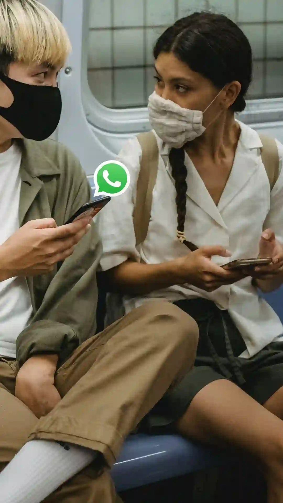 how to hide whatsapp chat on screen